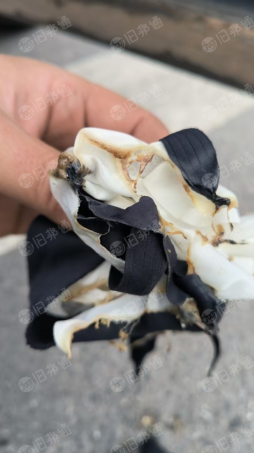 出售服装边角料，做内裤下来的，白烟的，现货有30-40吨左右，在四川遂宁