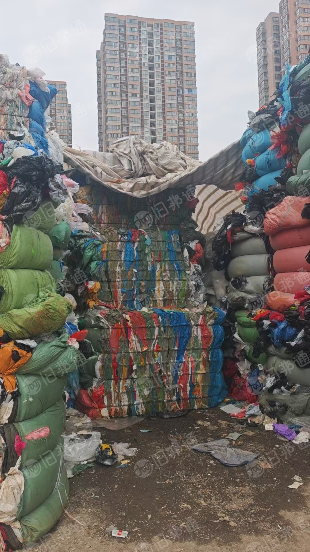 长期出售PP编织袋废料，杂色的