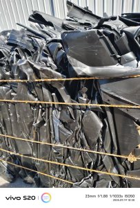 出售纯PP汽车保险杠，沃尔沃工厂下来的残次品，月供10-20吨