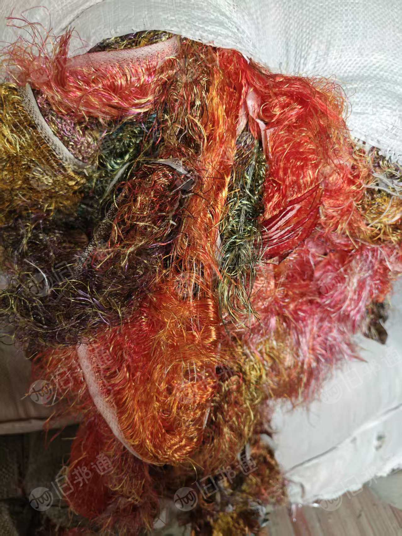 长期出售做寿衣布下来的涤纶废丝，涤纶花丝，现货7吨