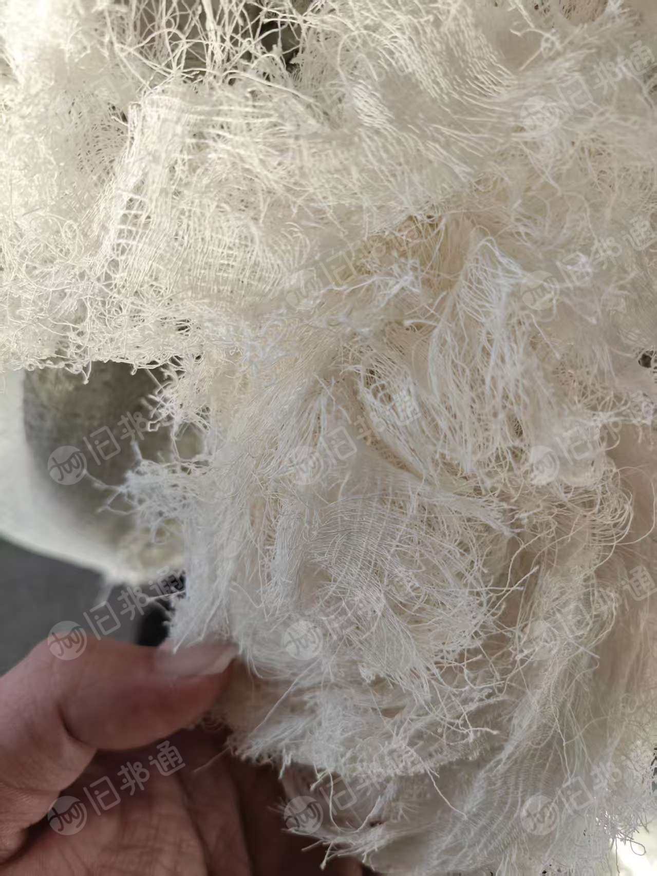 长期出售澡巾布边角料，加捻丝，废丝，现货12吨