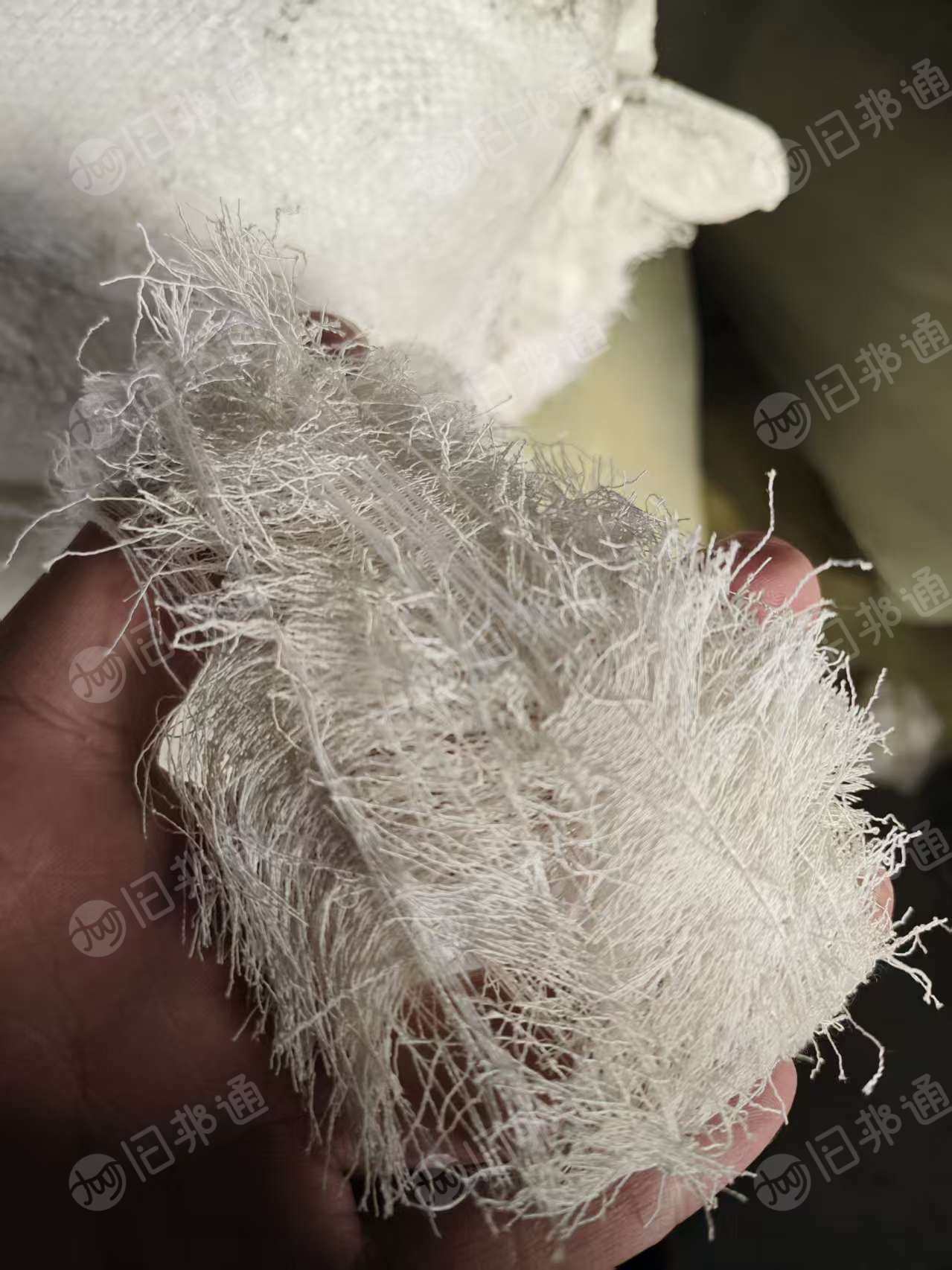 长期出售澡巾布边角料，加捻丝，废丝，现货12吨