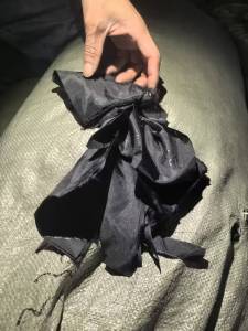 长期出售制服厂下来的废布料，废布边角料，现货10吨