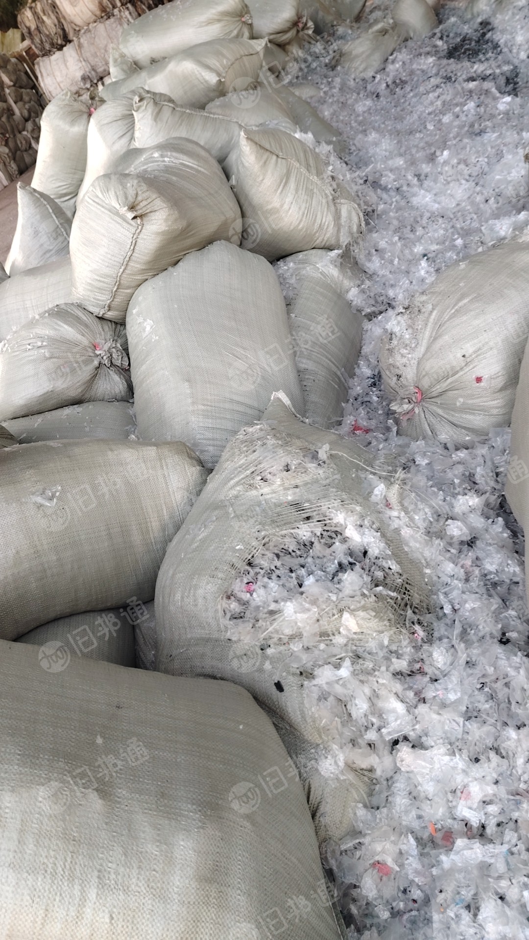 出售电池破碎厂下来的PET碎膜，一个月200吨