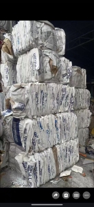 长期出售化工牛皮纸袋，奶粉纸袋