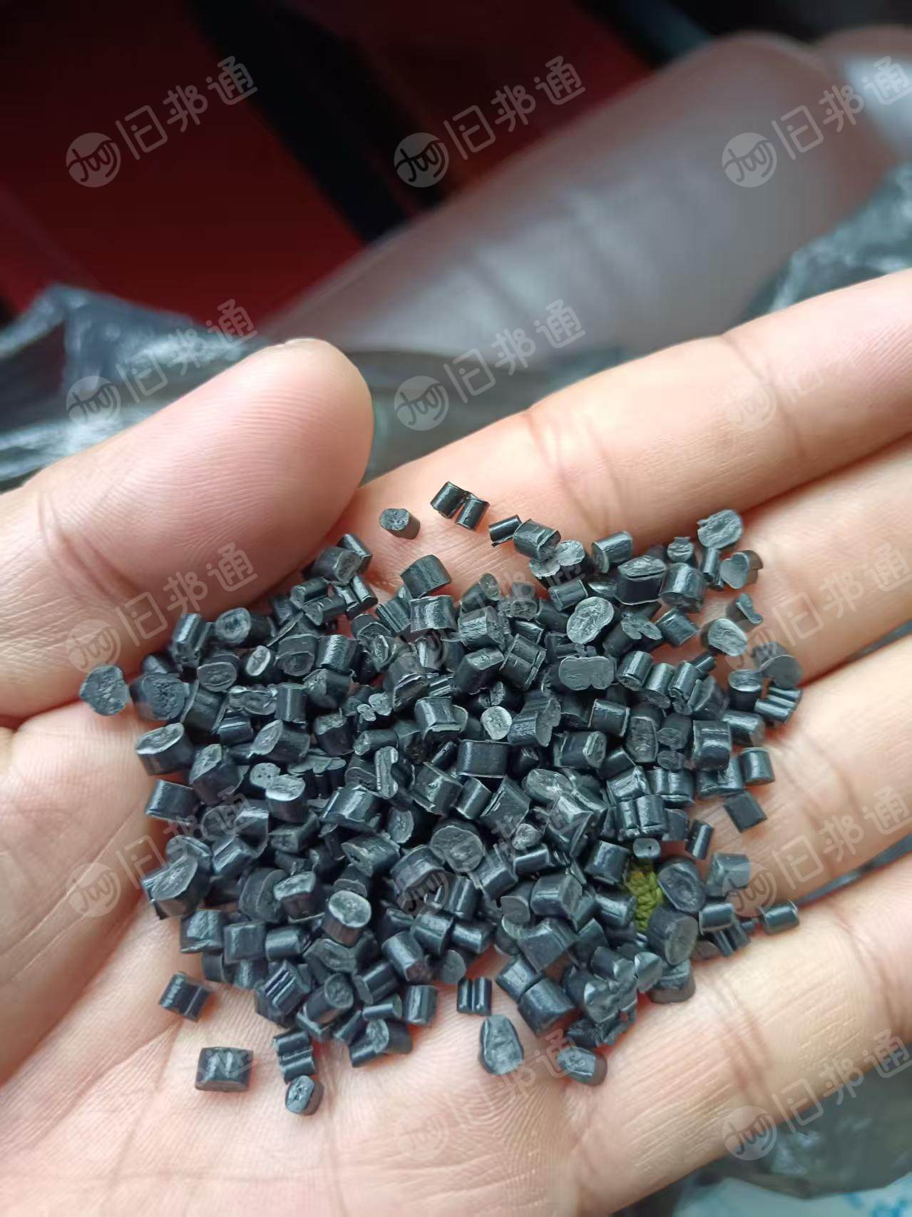 出售吨包颗粒，过60目