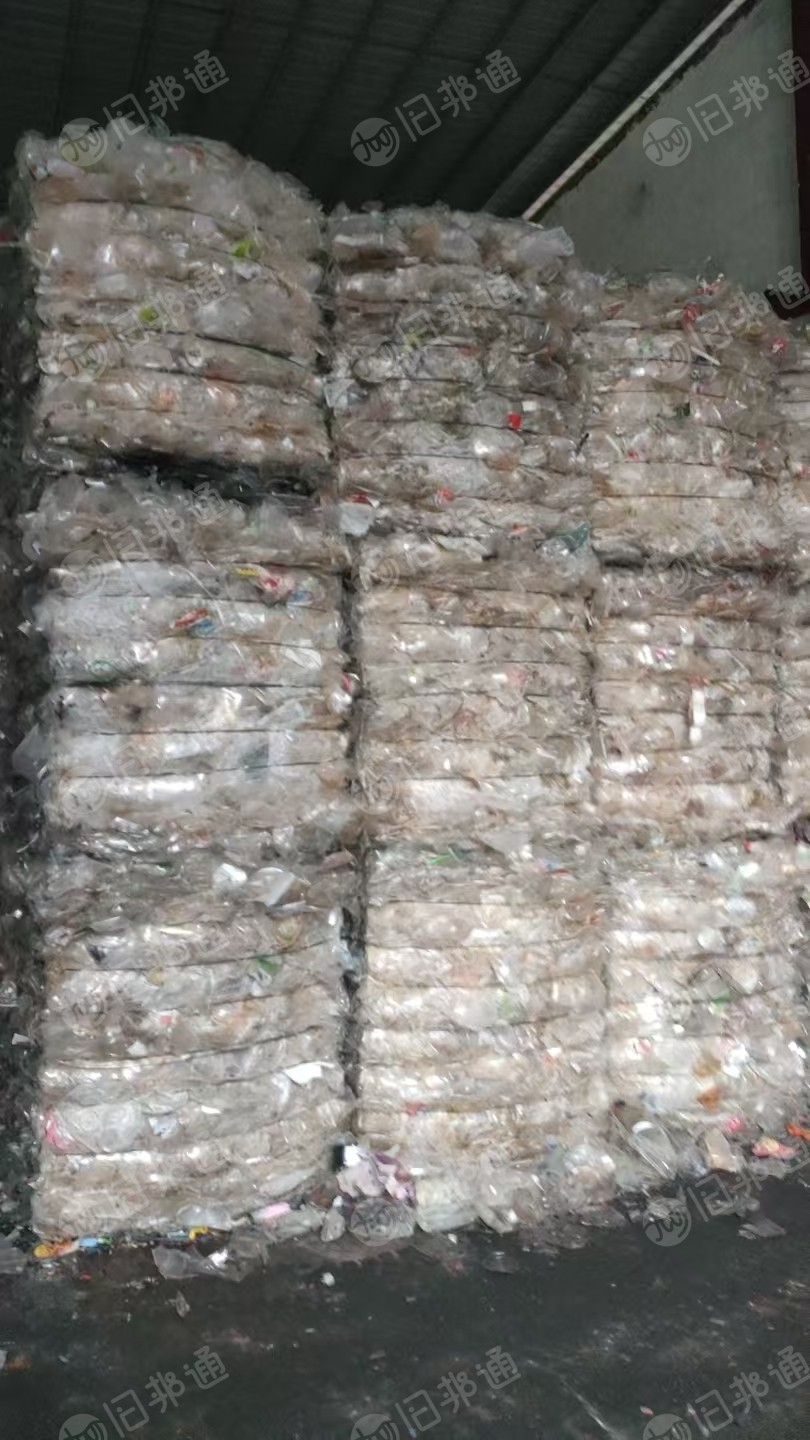 长期出售餐盒压块，饭盒压块