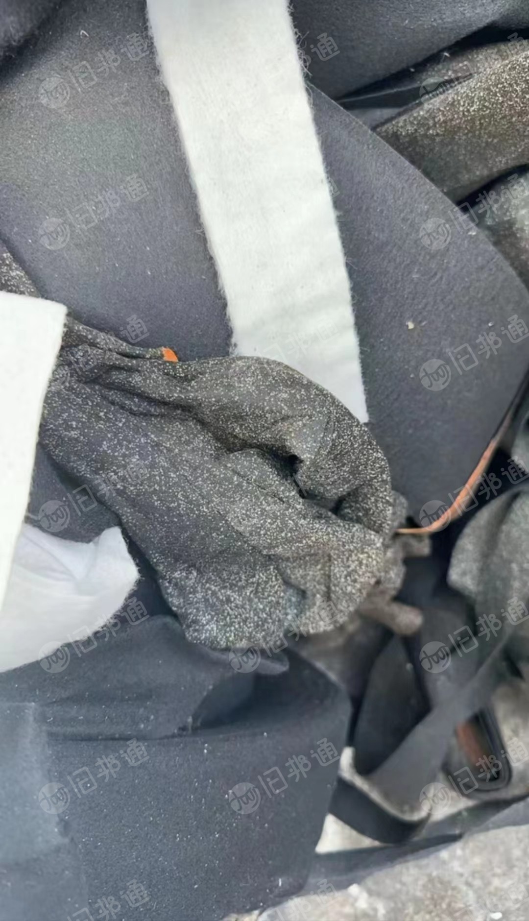 出售涤纶汽车内饰边角料，现货一车