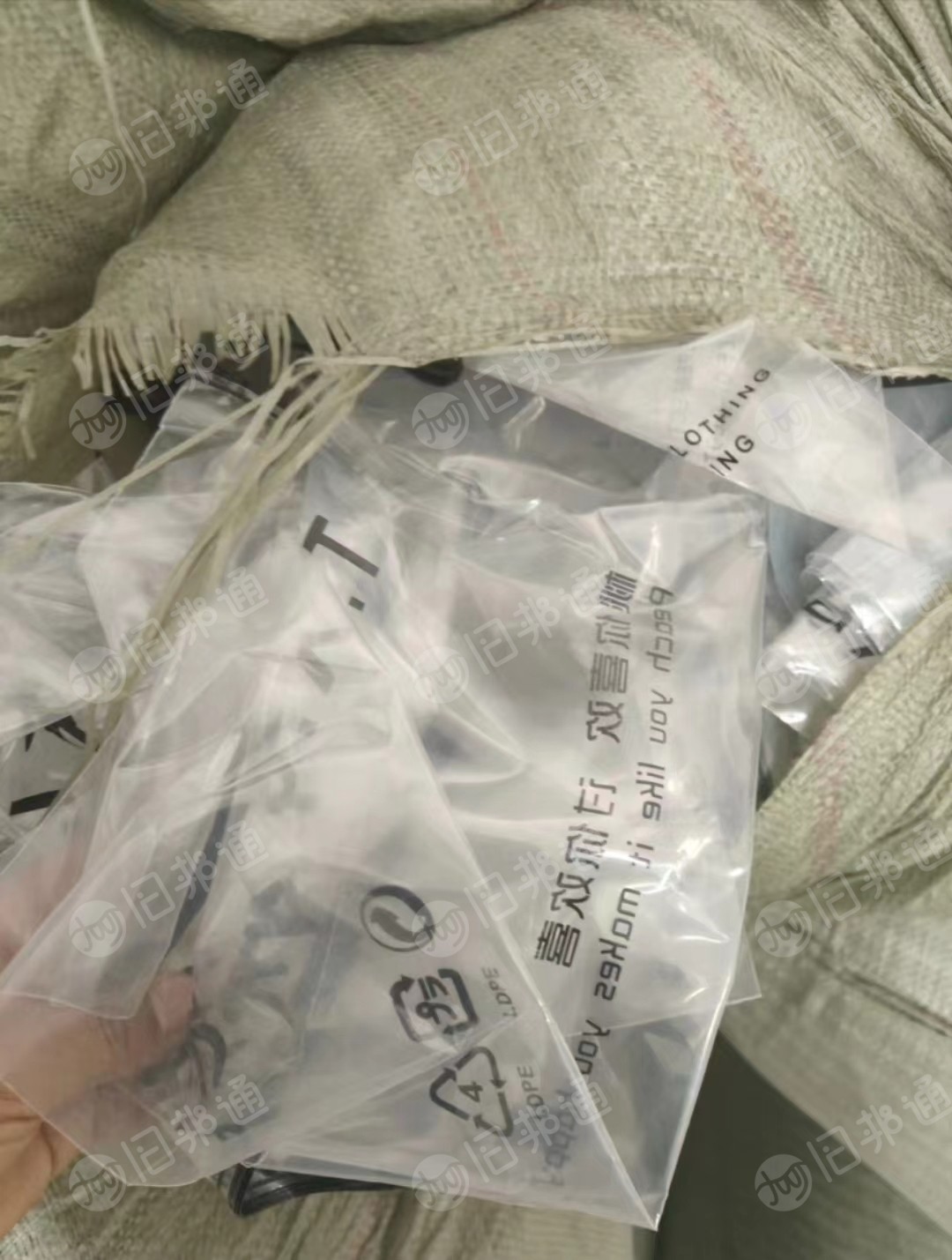 长期出售制袋厂下来的花高压边角料，纯高压的