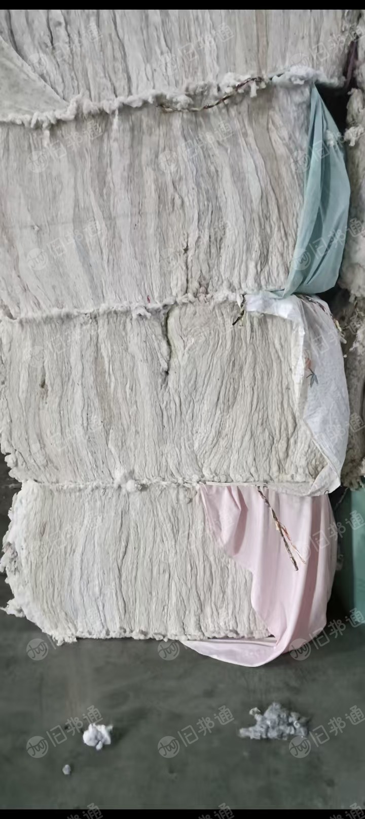 长期出售化纤旧被子开好的化纤棉，开松棉，再生棉，可以做挡风被用，厂在江苏南通