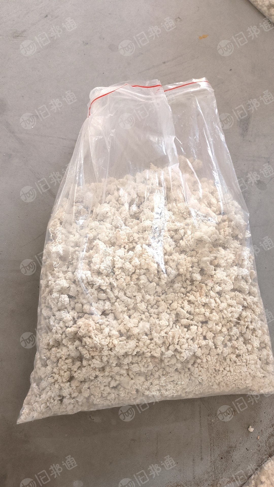 常年大量出售PET泡料，黑色有几百吨，每天20几吨