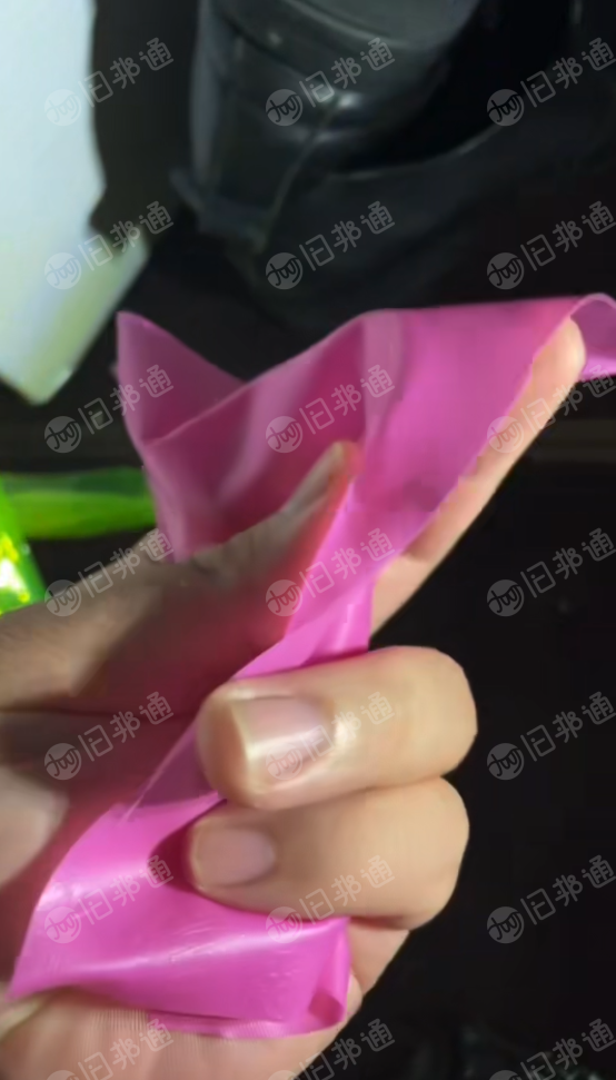 常年出售各色PVC雨衣薄膜