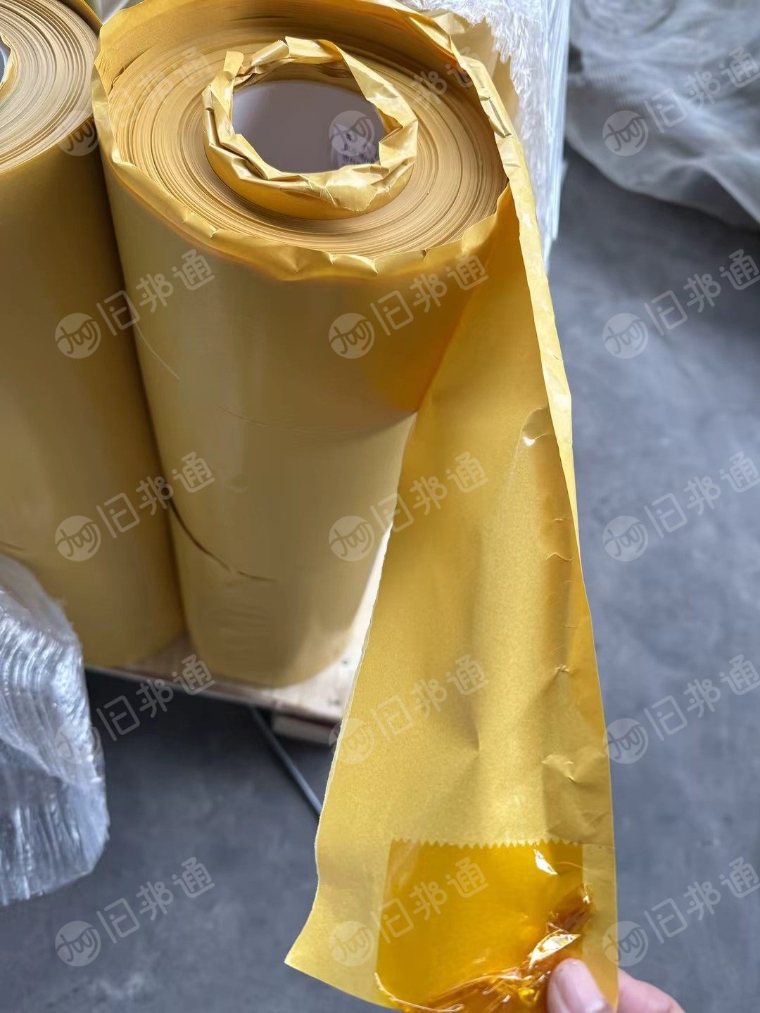 出售卷筒离型纸，有黄色和白色，每个月十几吨