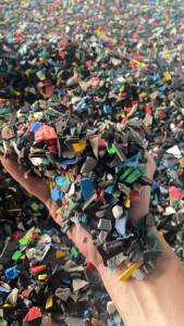 求购PP破碎料，日杂丙，餐盒和涂料桶破碎料，要过盐漂的，用来造粒的