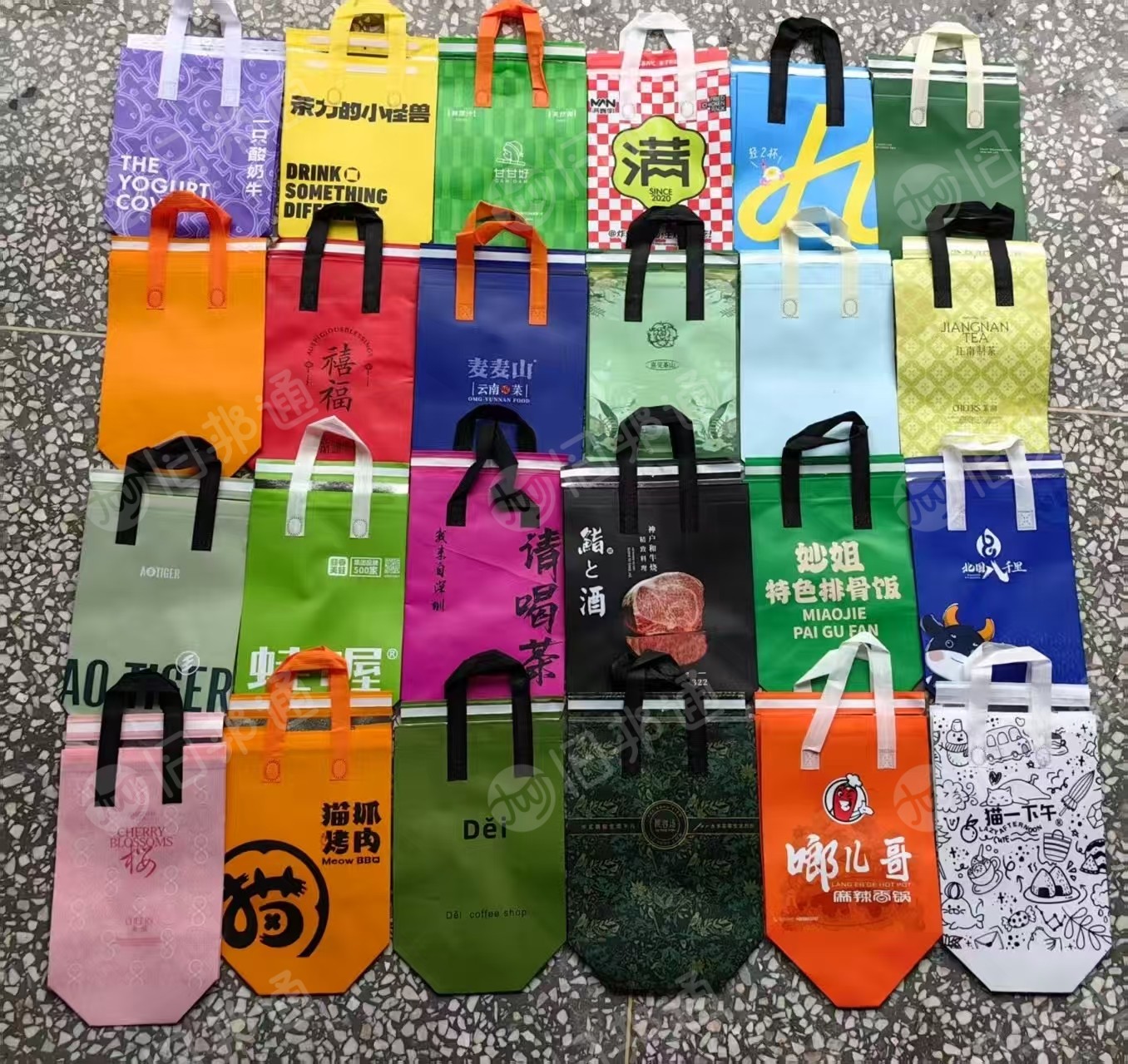 长期大量回收库存无纺布袋，单杯不要，全白不要，厂在浙江金华东阳