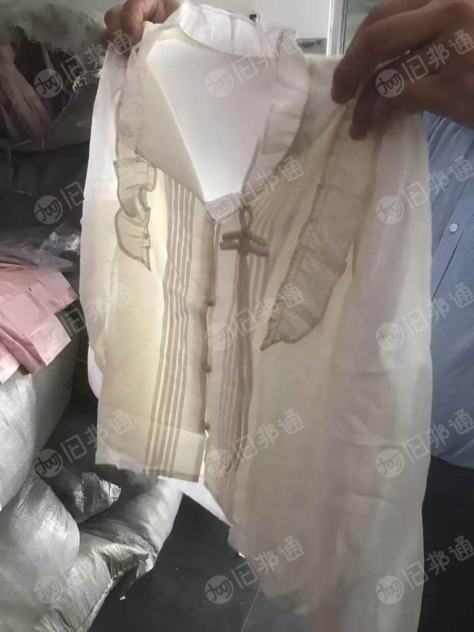 出售库存服装，库存睡衣，库存衣服现货有几千件，货在江苏苏州