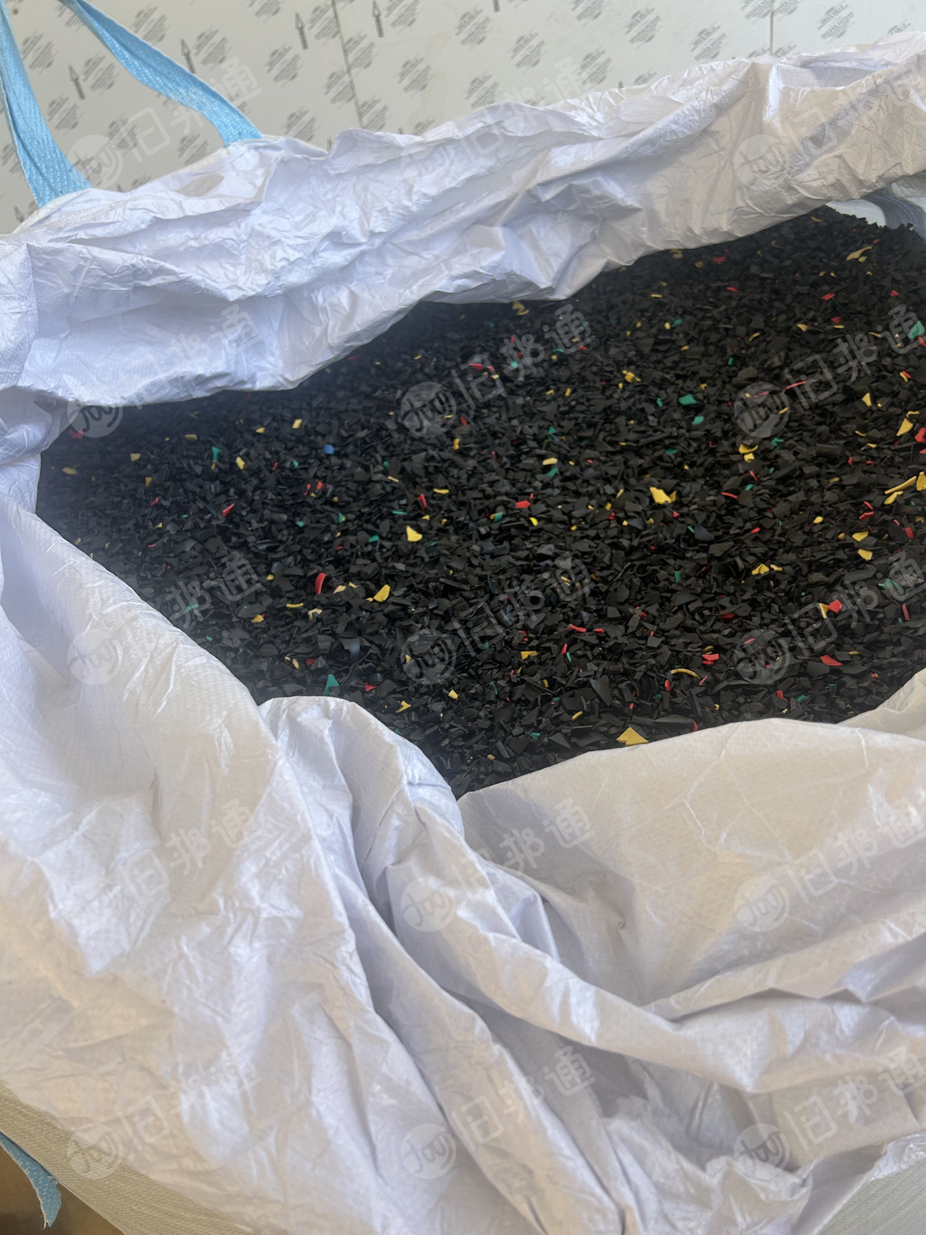 长期出售PVC电缆皮破碎料