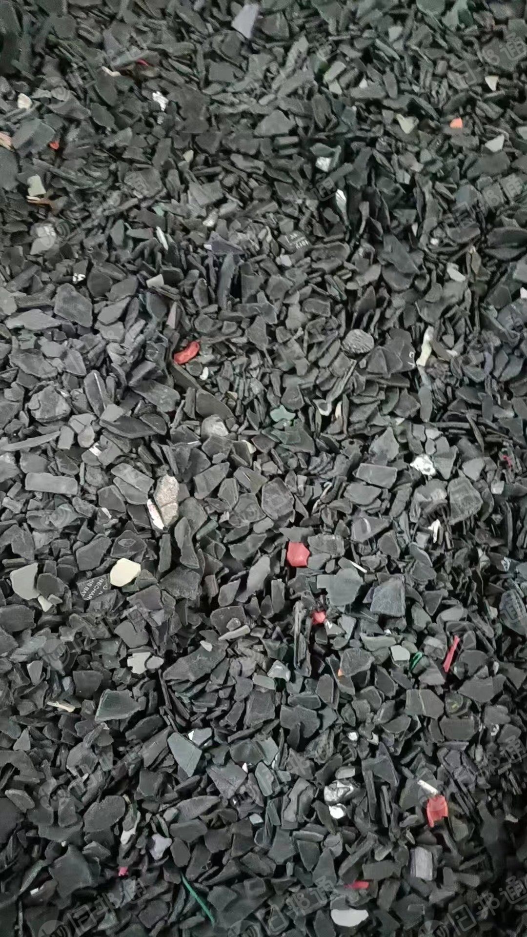 长期出售abs合金破碎料，合金电瓶壳破碎料，冲击7左右