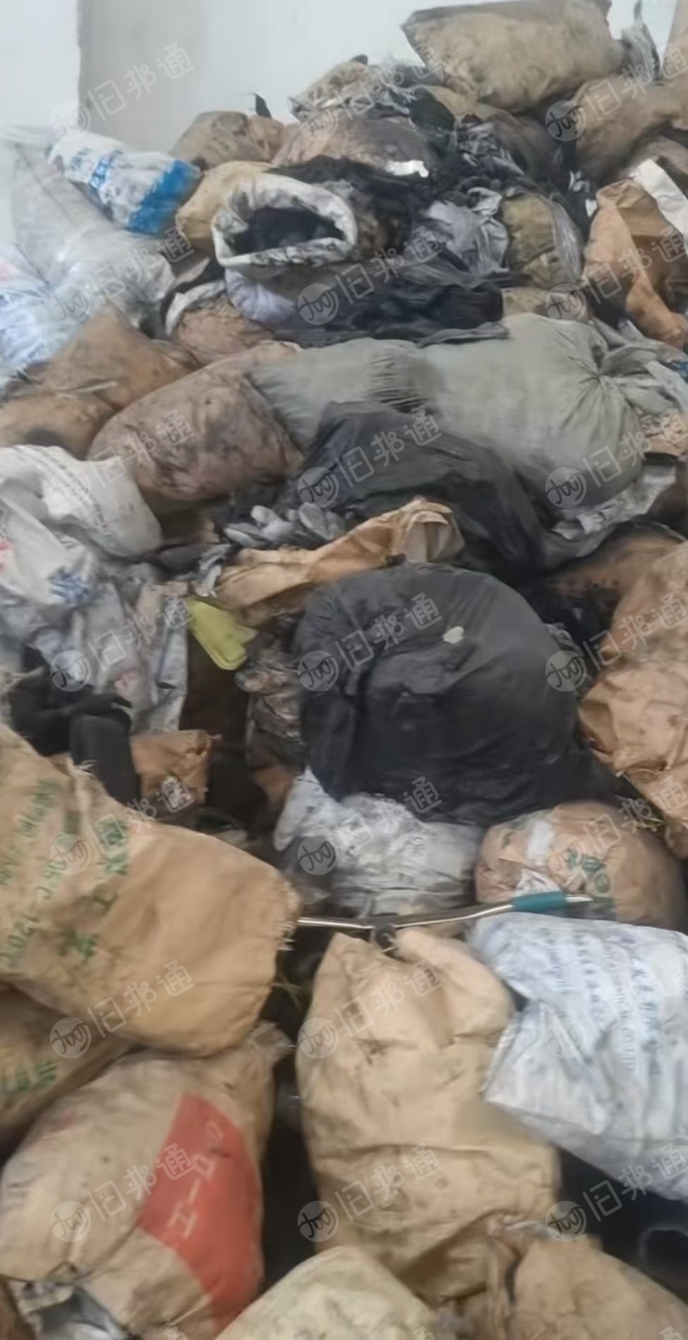 出售做食品用食品包装边角料，有PP和PE，，现货一挂车