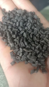 出售PE颗粒，是纸厂颗粒，过30目，现货3挂车