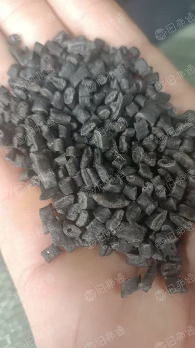 出售PE颗粒，是纸厂颗粒，过30目，现货3挂车