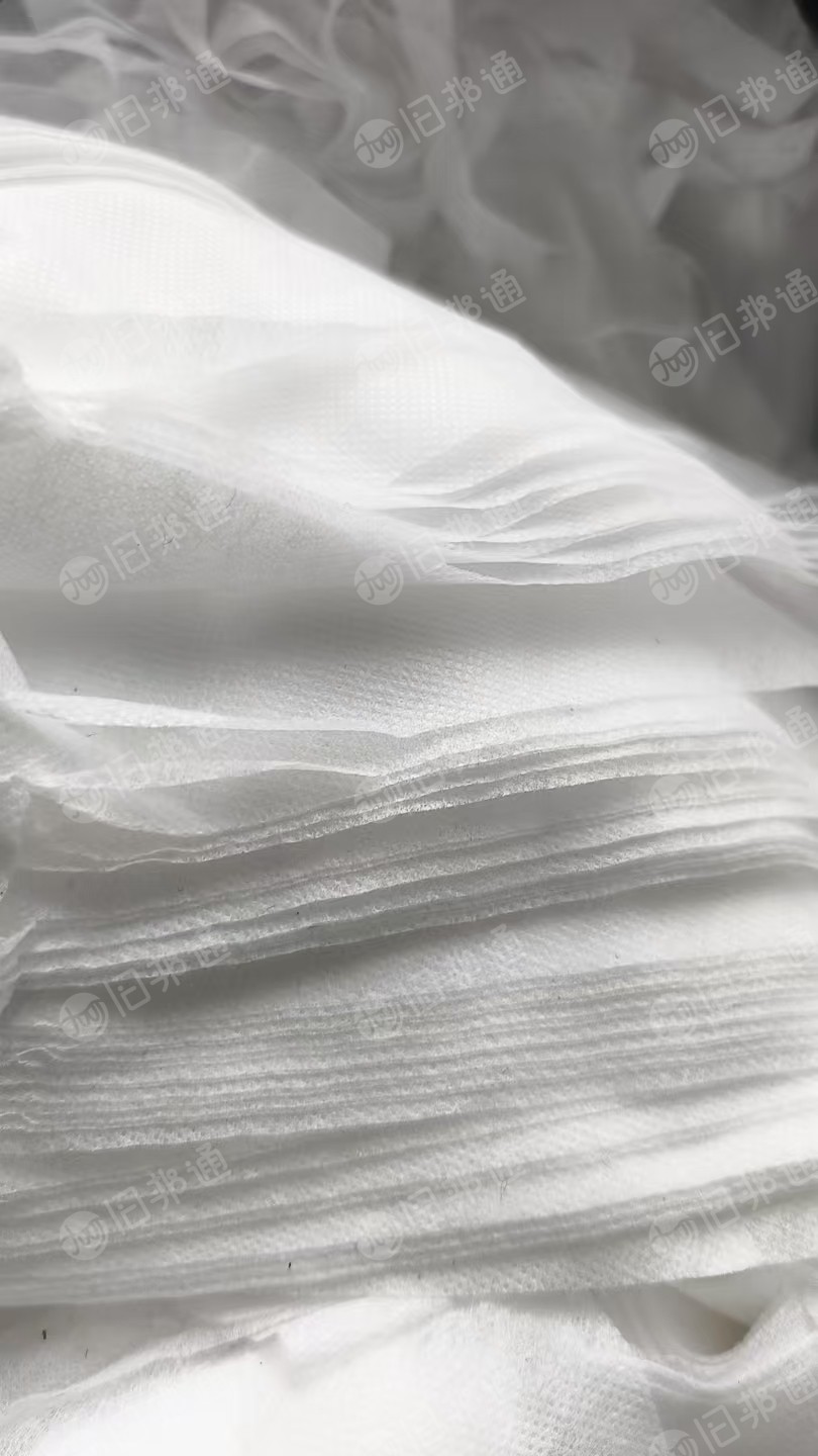 长期出售白色涤纶无纺布，无纺布边角料，月供40吨，货在浙江台州