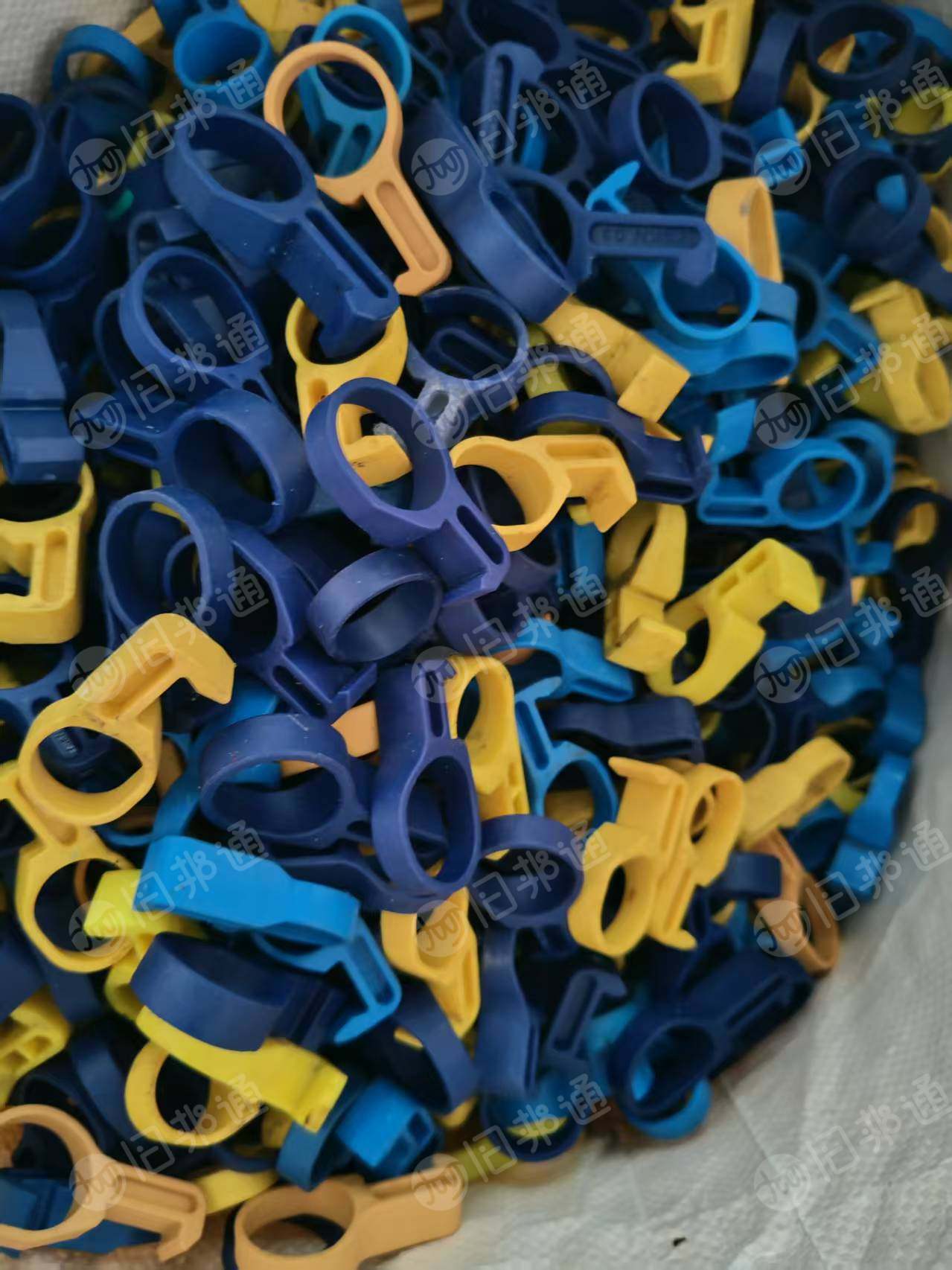 出售加纤尼龙废料，PA尼龙毛料，干净