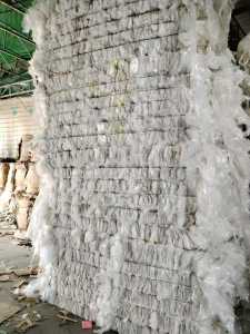 出售一级干造拉丝膜废料，干造缠绕膜废料，蓝膜废料