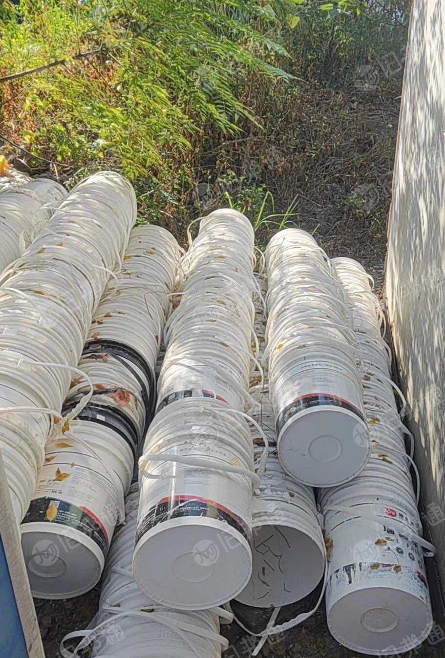 出售涂料桶毛料，现货300个