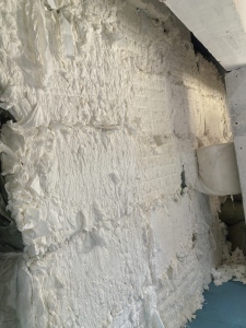 长期出售黏胶无纺布边角料，涤黏无纺布边角料，月供30吨，江苏常州