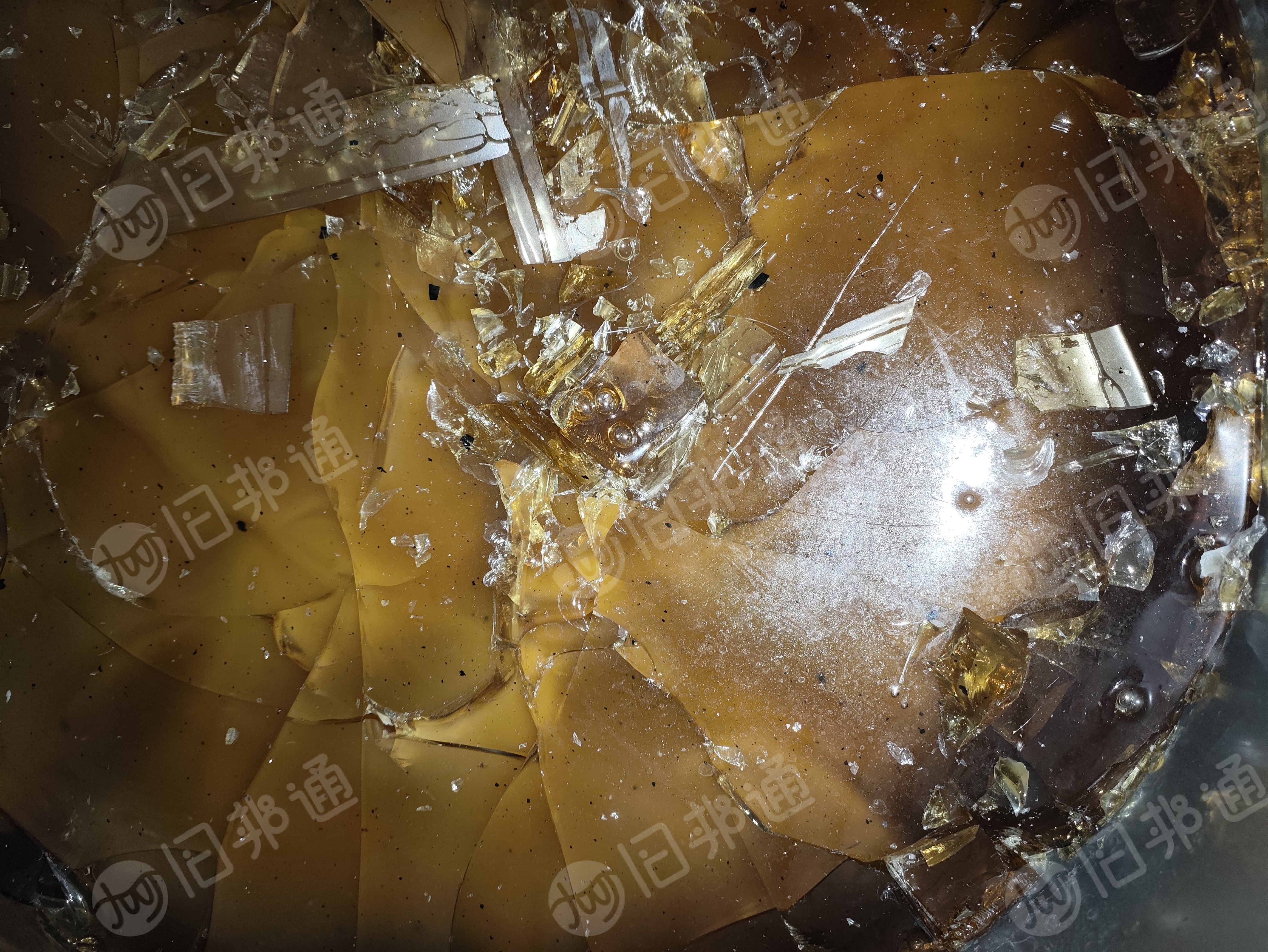 出售PC机头料，PC毛料 现货80吨，后期还有100+吨