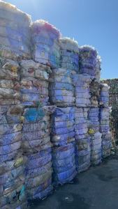 出售餐盒压块，透明丙压块料，现货9.6一车