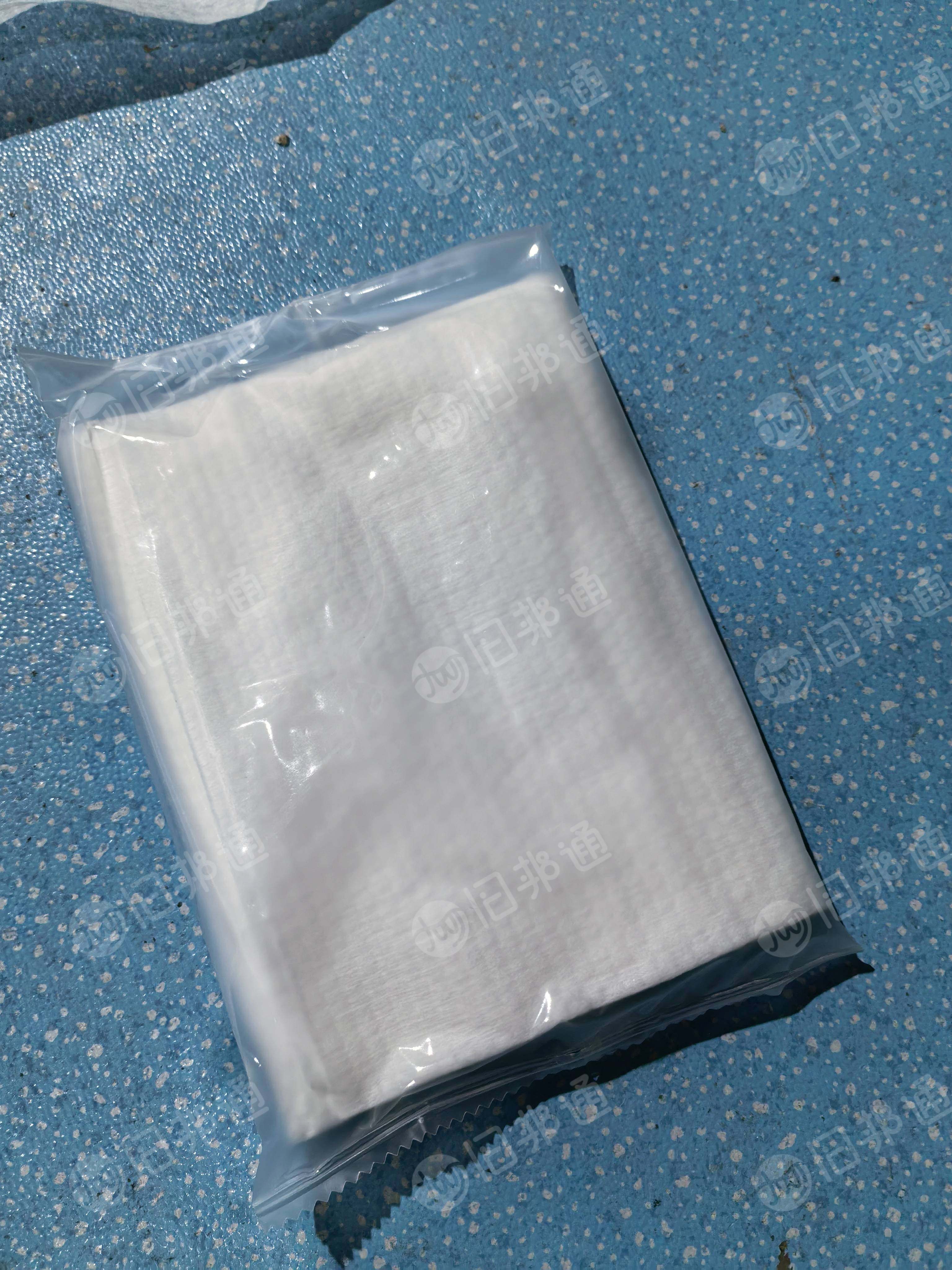 出6万条一次性毛巾，1万条一次性床单，来个能打包的老板