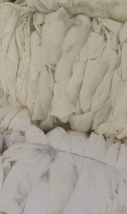 长期出售涤锦复合无纺布废料，锦纶含量32%-35%