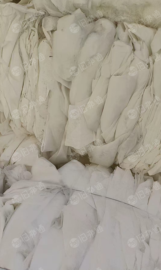 长期出售涤锦复合无纺布废料，锦纶含量32%-35%