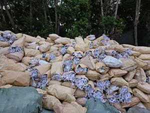 出售发泡EVA鸡爪料，EVA废料