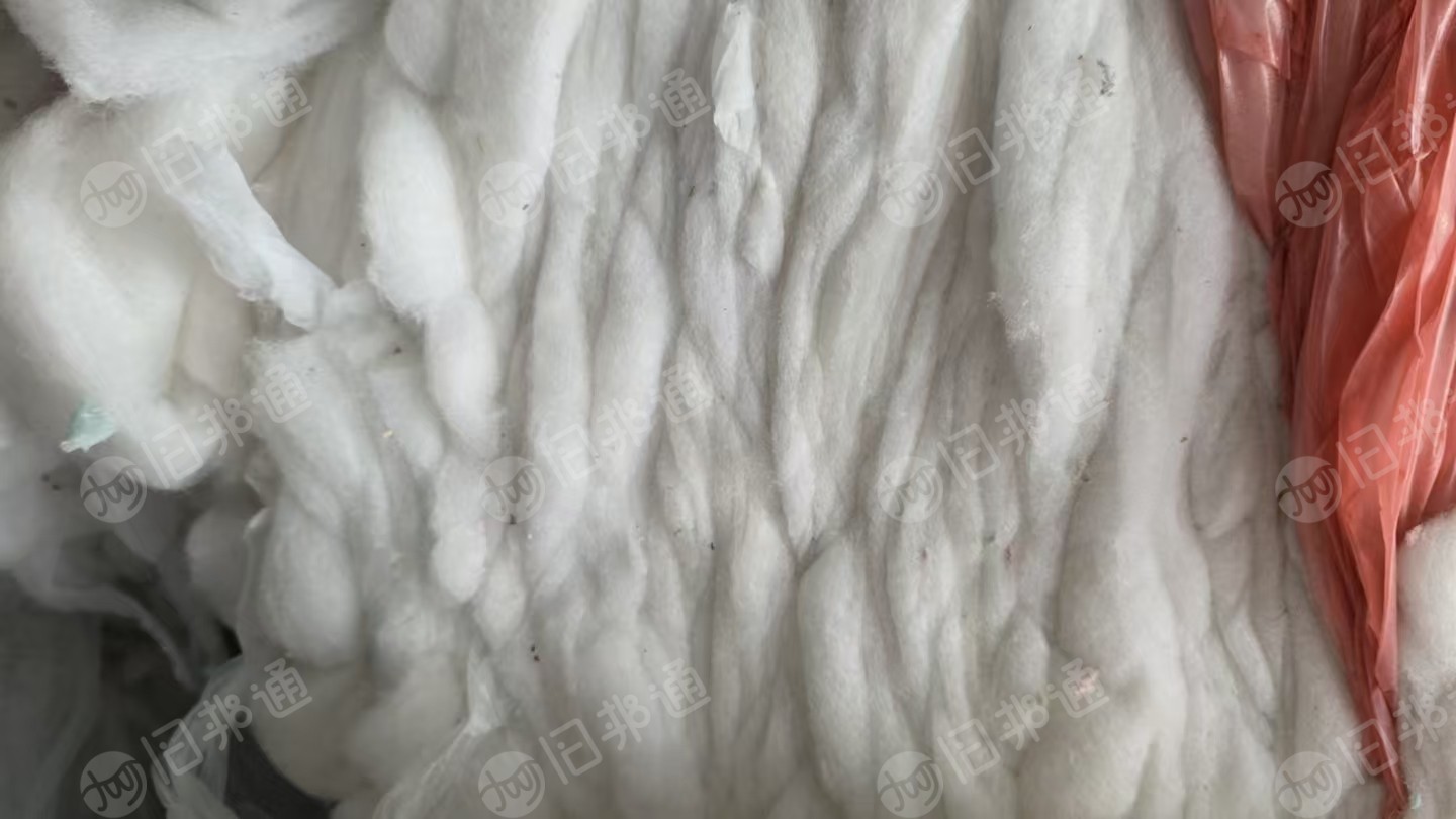 长期出售丝棉下脚料，丝棉料，有带无纺布的也有没带的，统货走，现货六吨