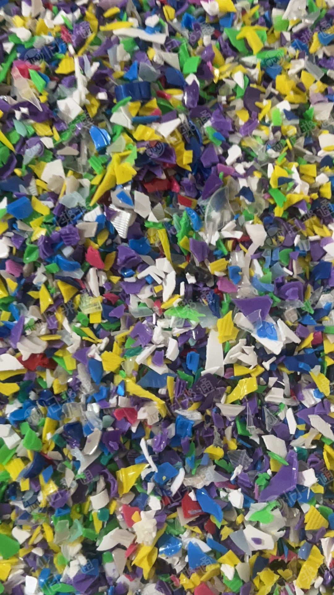 出售PP瓶盖破碎料，月供30吨