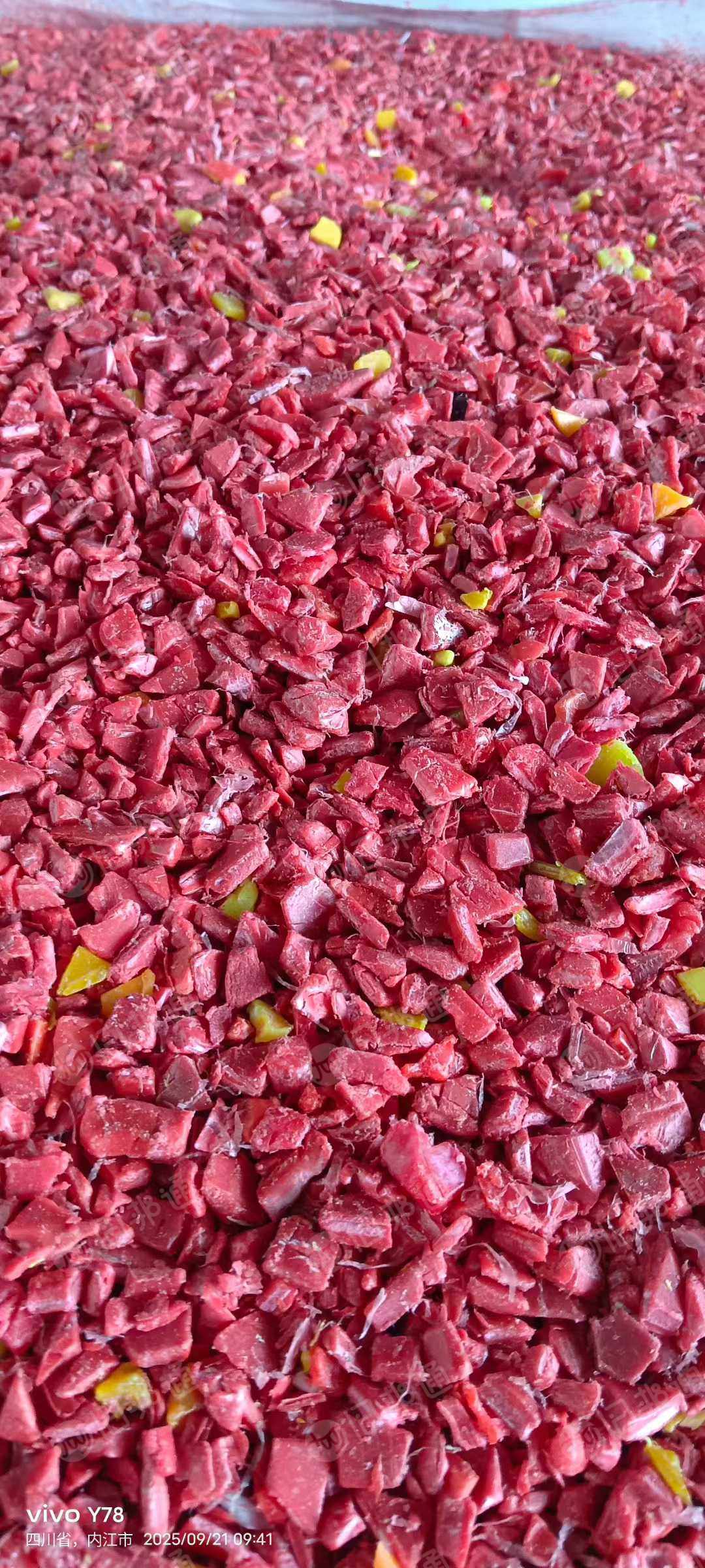 出售PE垃圾桶破碎料，可直接上机，长期有货