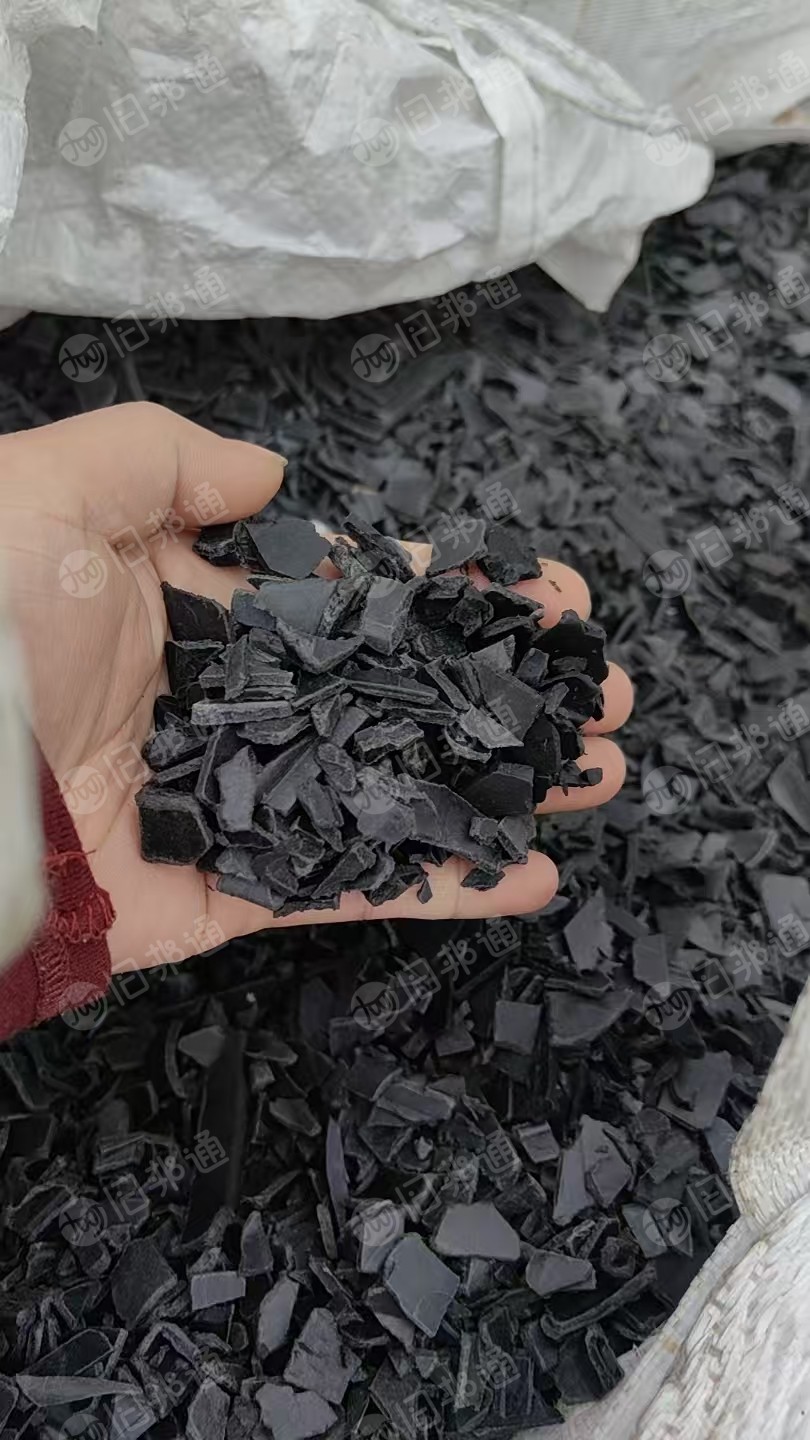 出售尼龙破碎料，风扇叶破碎料，进气支管破碎料，水箱边破碎料，工具尼龙破碎料