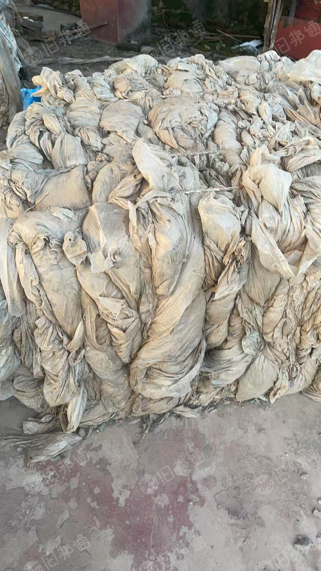 出售废旧地膜，现货2挂车