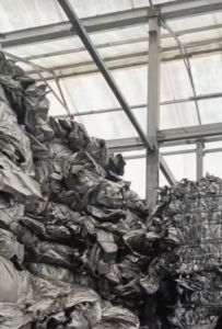 出售电池粉吨包铝塑废料