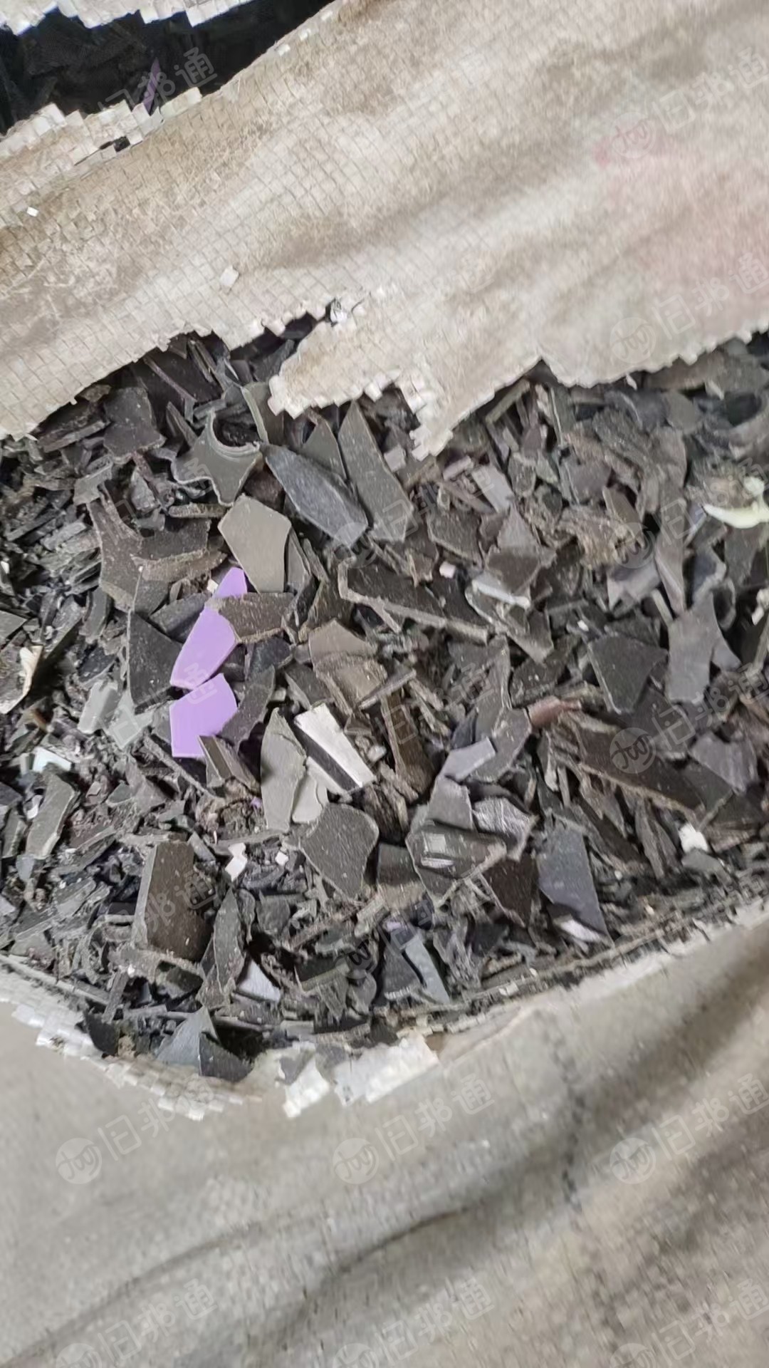 出售电扇外壳破碎料，全新粉的