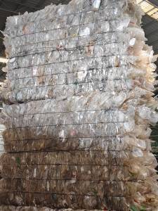 常年出售优质透明饭盒压块，餐盒压块