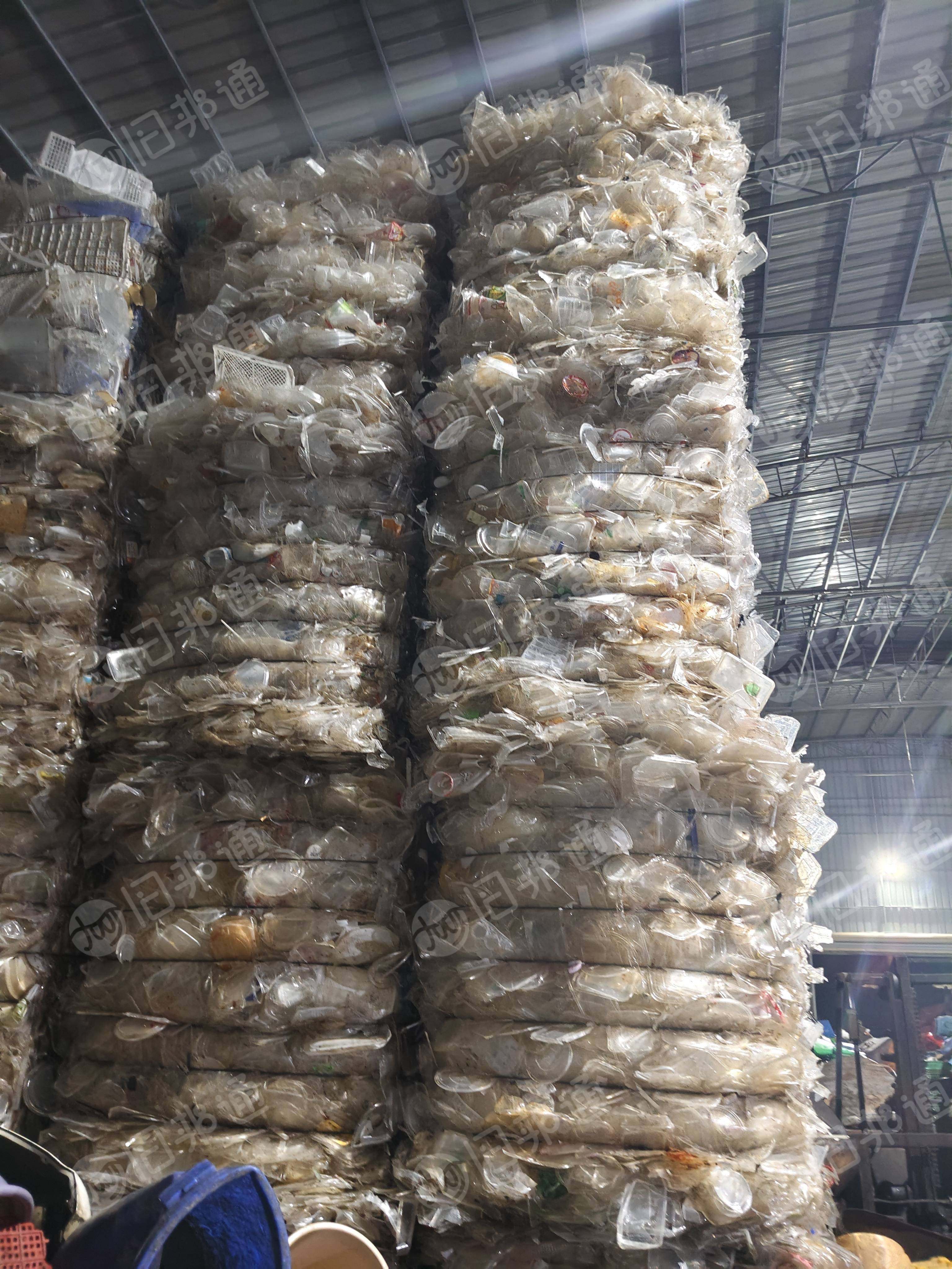 常年出售优质透明饭盒压块,餐盒压块