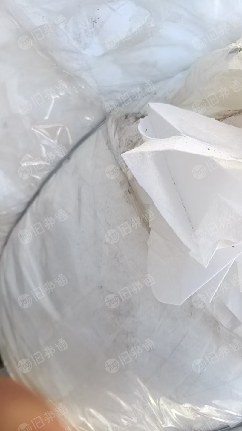 出售无纺布下脚料，毛毡料，现货十多吨