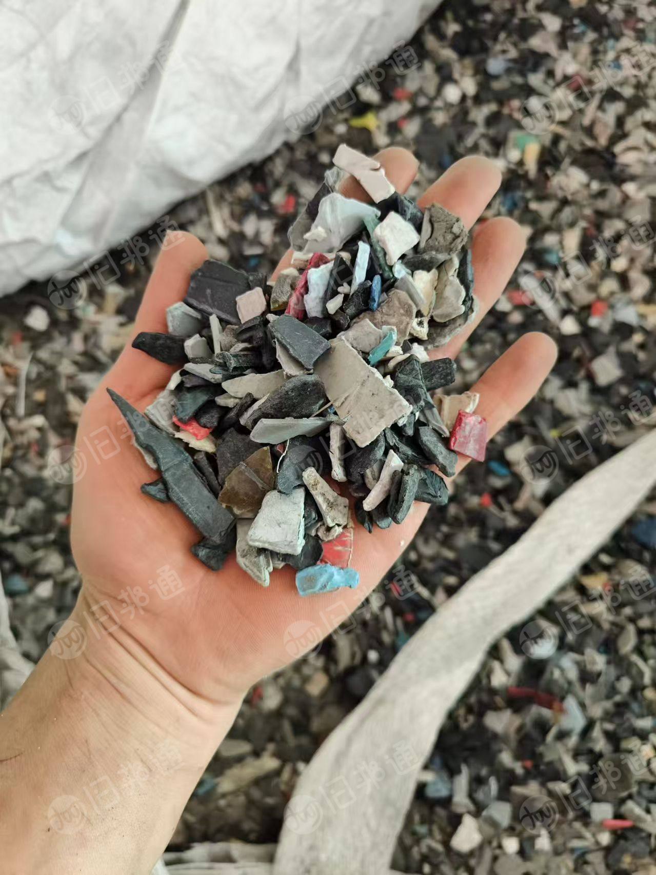 出售ABS、PS干粉混合料,空调、洗衣机外壳破碎了,月供200吨