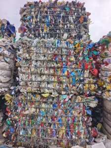 出售花乙压块，白乙压块，月供60吨