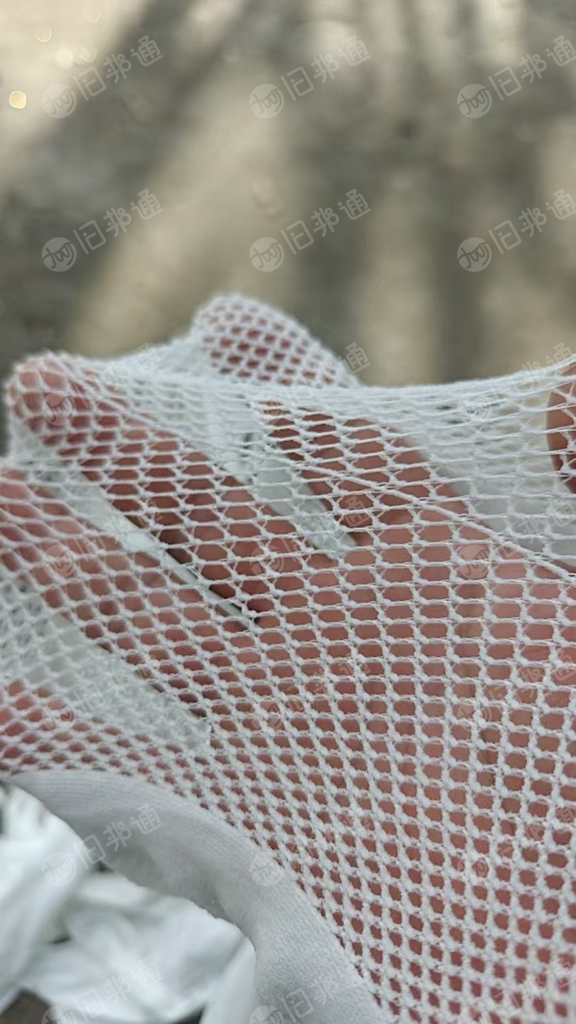 长期出售袜子下脚料，白色锦氨废料，现货有6米8一车，货在浙江金华