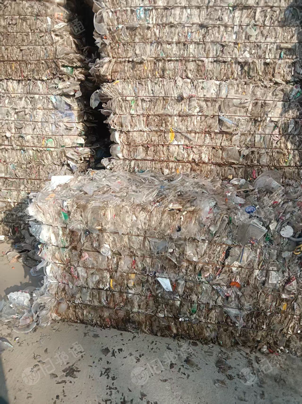 常年出售餐盒压块，内含奶茶杯，无聚酯